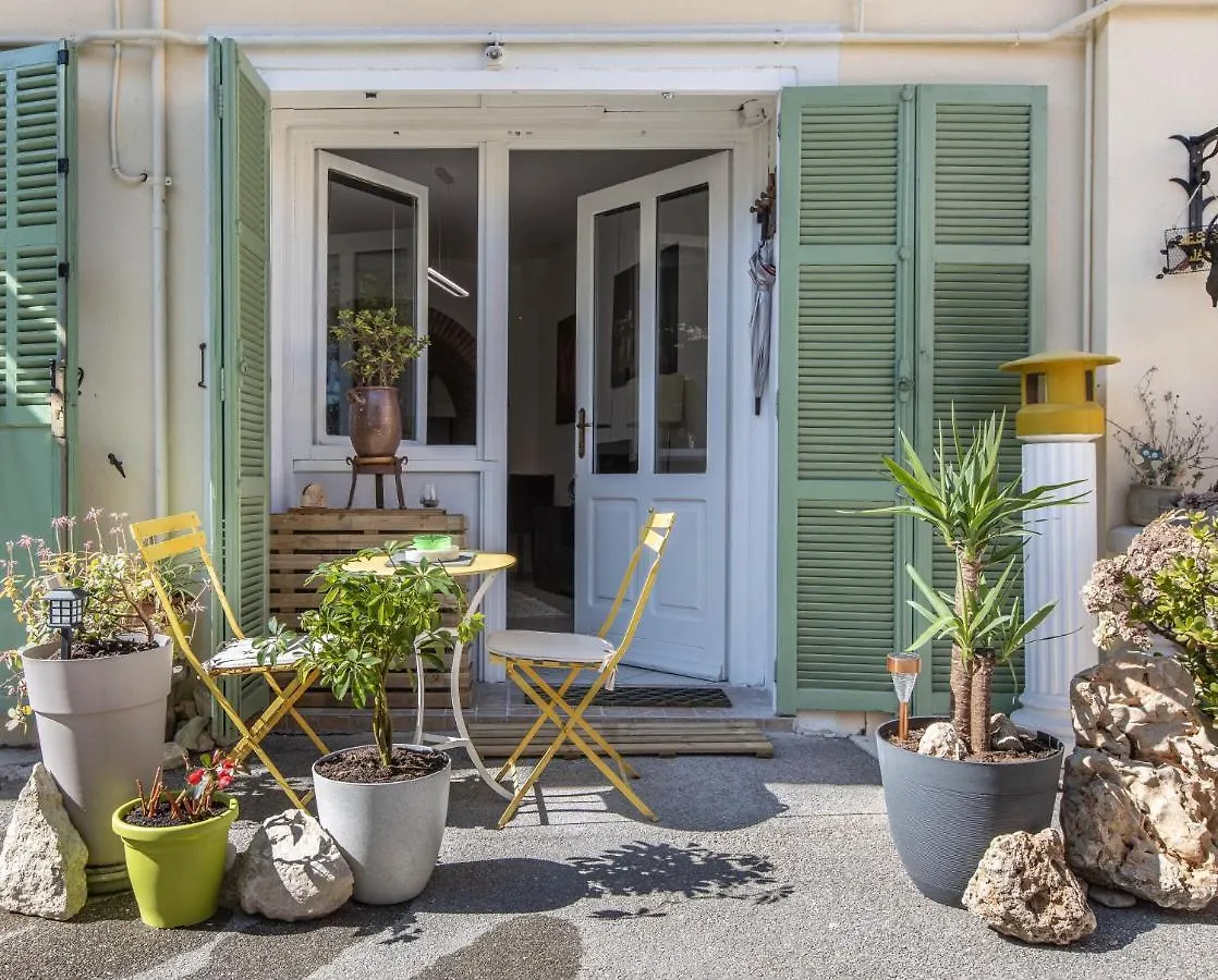 ロクブリュヌ＝カップ＝マルタン,,La Chaumiere D'Azur”アパートメント 0*, ロクブリュヌ＝カップ＝マルタン